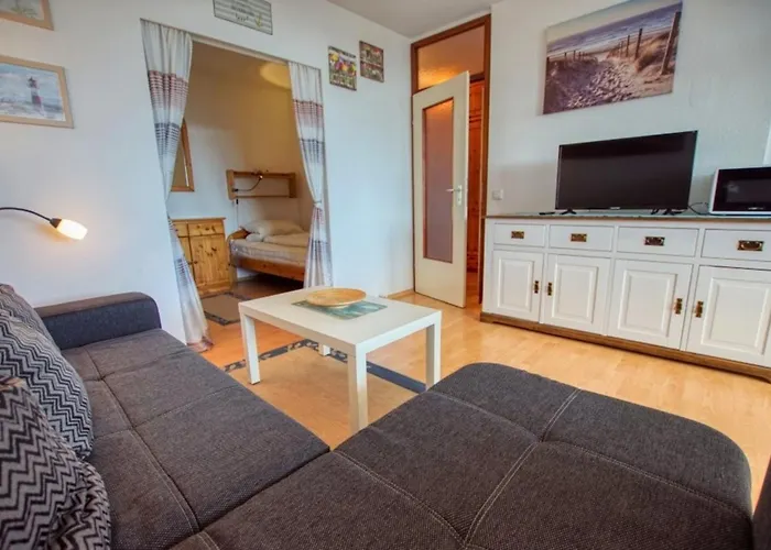 - Haus H, App 0h0710 Apartment